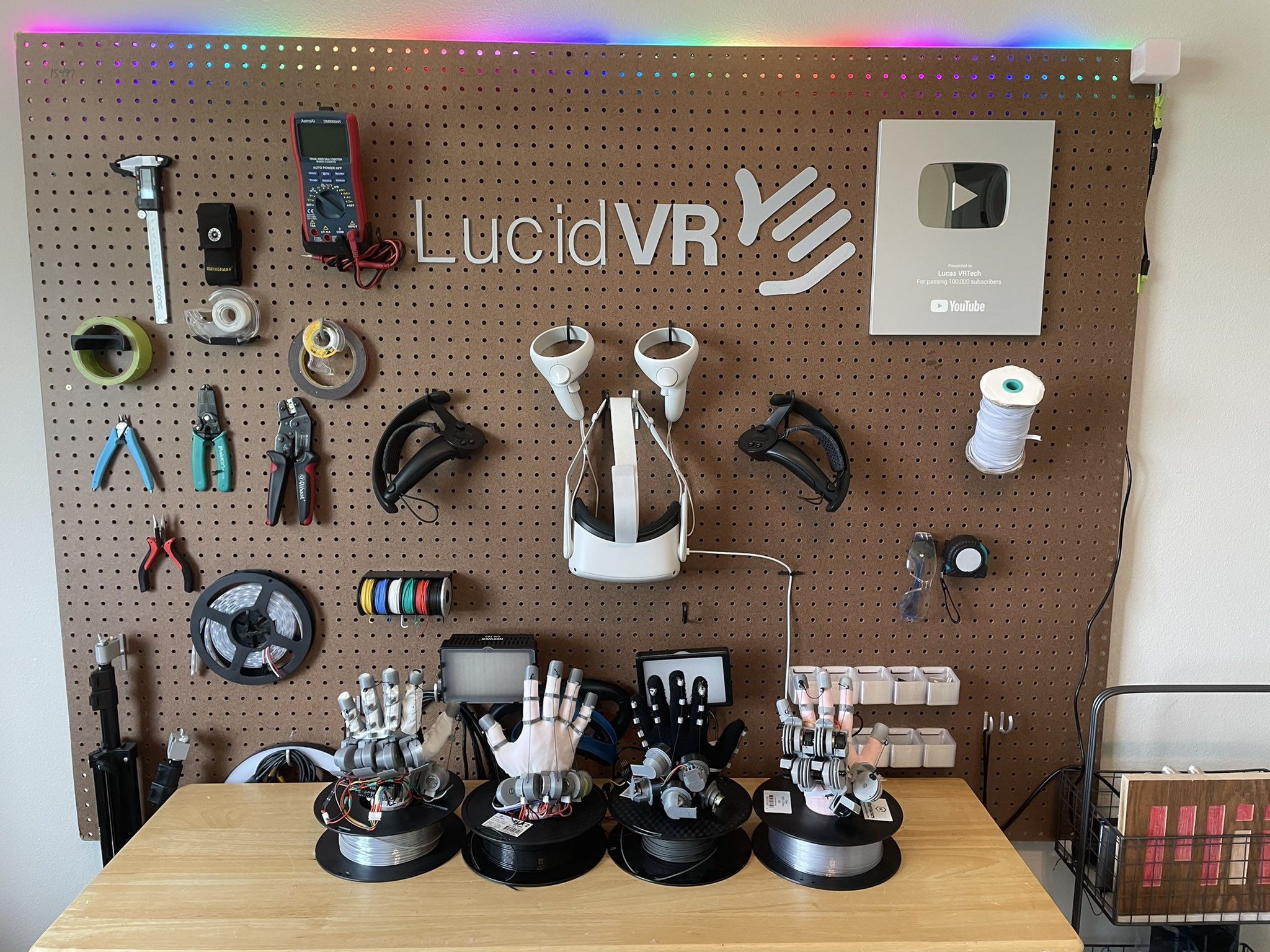 Lucid VR Material Panel